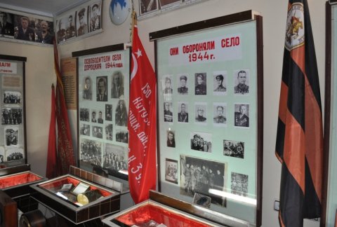 …Atîta timp cît există asemenea locuri și asemenea oameni…