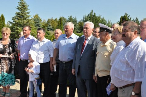 Торжественный митинг Партии коммунистов в День Освобождения Молдовы от немецко-фашистских и румынских оккупантов (ФОТО, часть III)