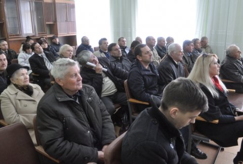 В повестке дня — не праздные вопросы