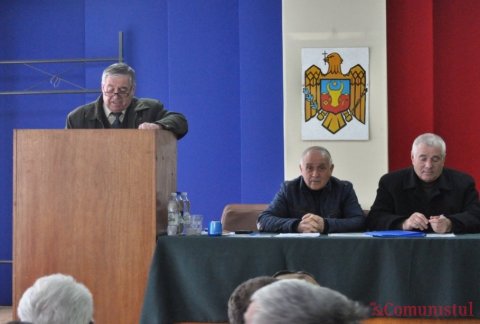 Pe ordinea de zi — probleme deloc efemere