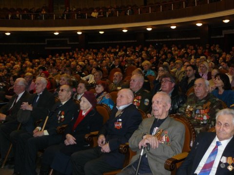 К 100-летию Советской армии и ВМФ