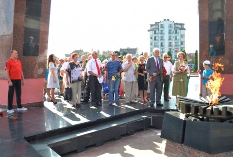 ПКРМ со всей Молдовой празднует День Освобождения (Фото. Часть I)