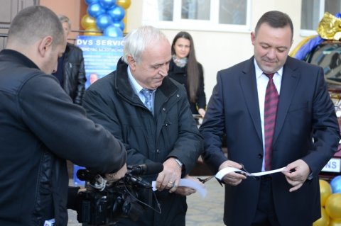 Luxul deputaților! Cum s-au îmbogății unii parlamentari pe durata celor patru ani de mandat