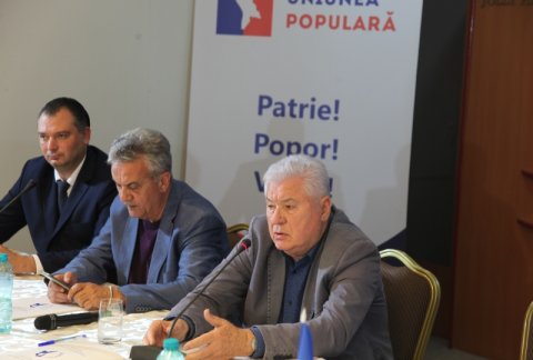 «Надо объединяться и давать сдачи» «Надо объединяться и давать сдачи»