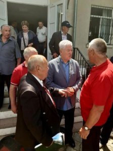 «Если стадом руководит овца, то…» Встреча с избирателями Ниспоренского района