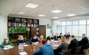 РЕШЕНИЕ О СОЗДАНИИ ПОЛИТИЧЕСКОГО БЛОКА КОММУНИСТОВ И СОЦИАЛИСТОВ