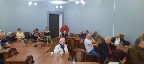 Лицом к лицу с гражданами