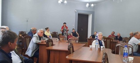 Лицом к лицу с гражданами