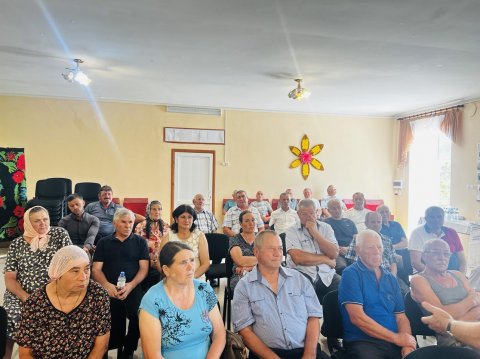 Нас здесь давно знают!