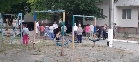 Депутат Парламента всегда должен быть открыт и доступен для граждан Республики Молдова.