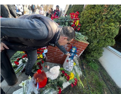 ГОРЬКО И ТЯЖЕЛО