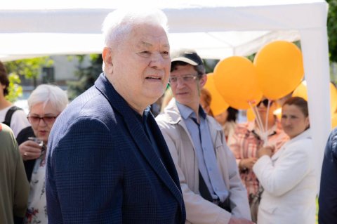 МИР! ТРУД! МАЙ! ТОРЖЕСТВЕННЫЙ МИТИНГ, ПОСВЯЩЁННЫЙ 1 МАЯ – МЕЖДУНАРОДНОМУ ДНЮ СОЛИДАРНОСТИ ТРУДЯЩИХСЯ МИР! ТРУД! МАЙ! ТОРЖЕСТВЕННЫЙ МИТИНГ, ПОСВЯЩЁННЫЙ 1 МАЯ – МЕЖДУНАРОДНОМУ ДНЮ СОЛИДАРНОСТИ ТРУДЯЩИХСЯ