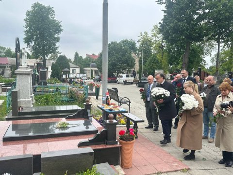 В память о великой Марии Биешу В память о великой Марии Биешу