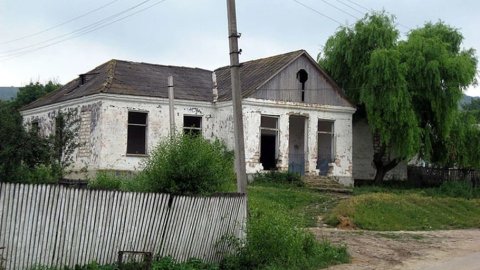 "Вы должны самоликвидироваться": Процесс "добровольного" слияния сел в Молдове незаконен и создает почву для отмены реформы после смены власти "Вы должны самоликвидироваться": Процесс "добровольного" слияния сел в Молдове незаконен и создает почву для отмены реформы после смены власти